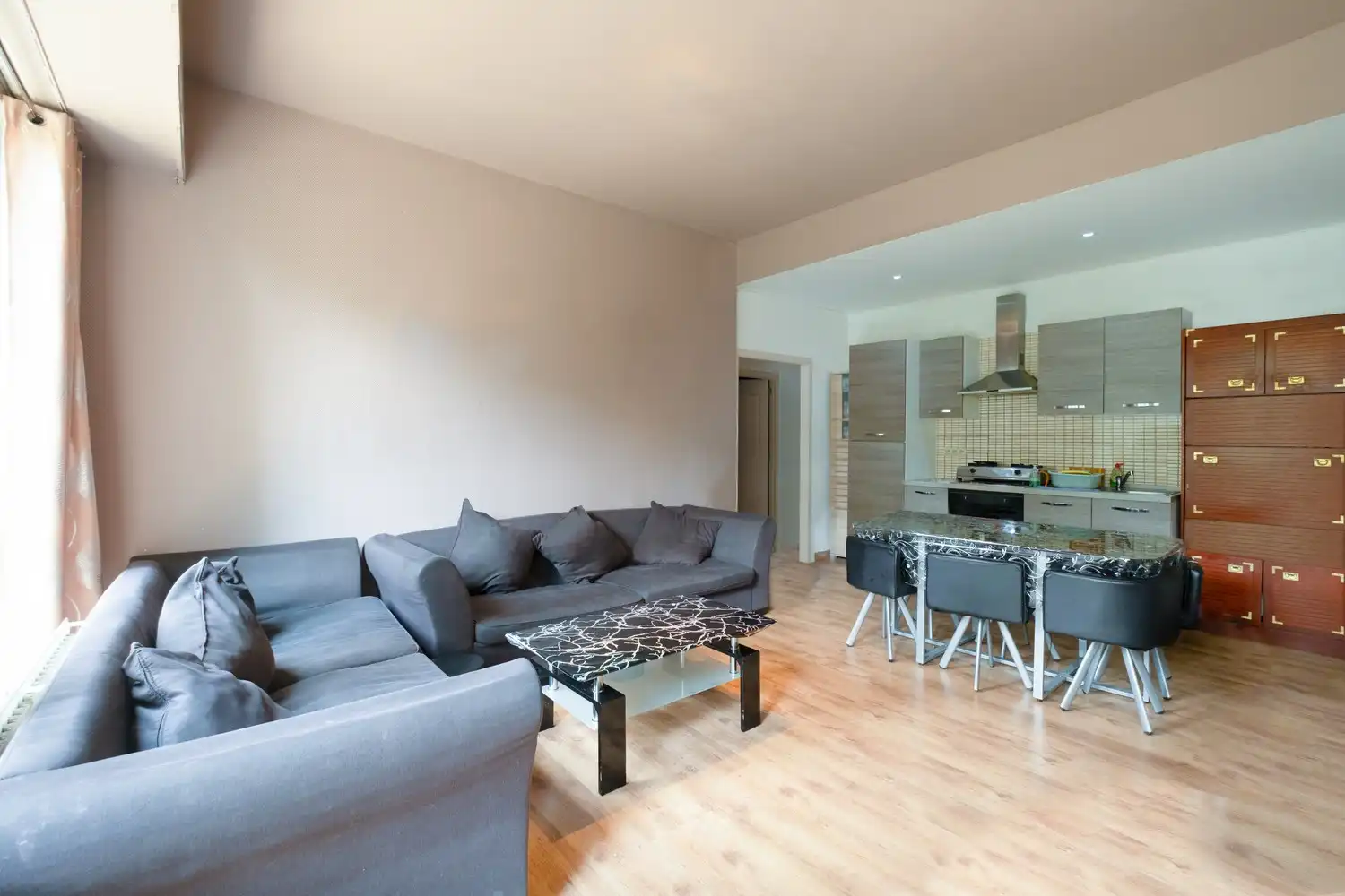 Appartement te koop foto 3