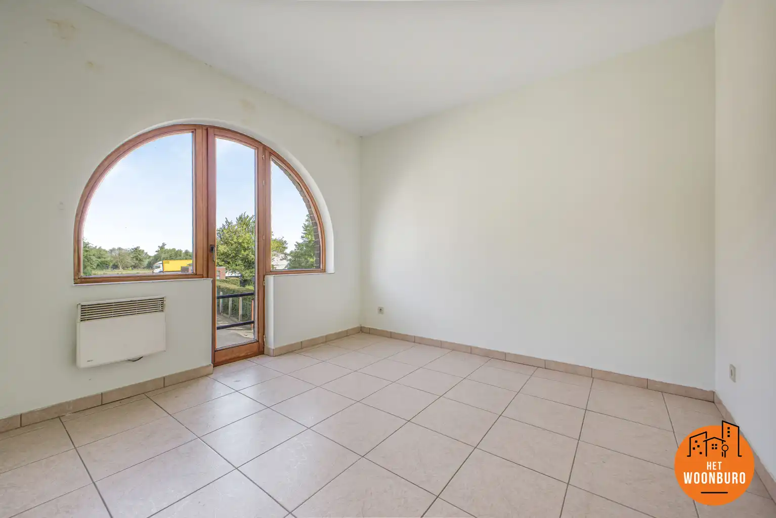Appartement met 3 slpks, bureel, terras, kelder en garage foto 8