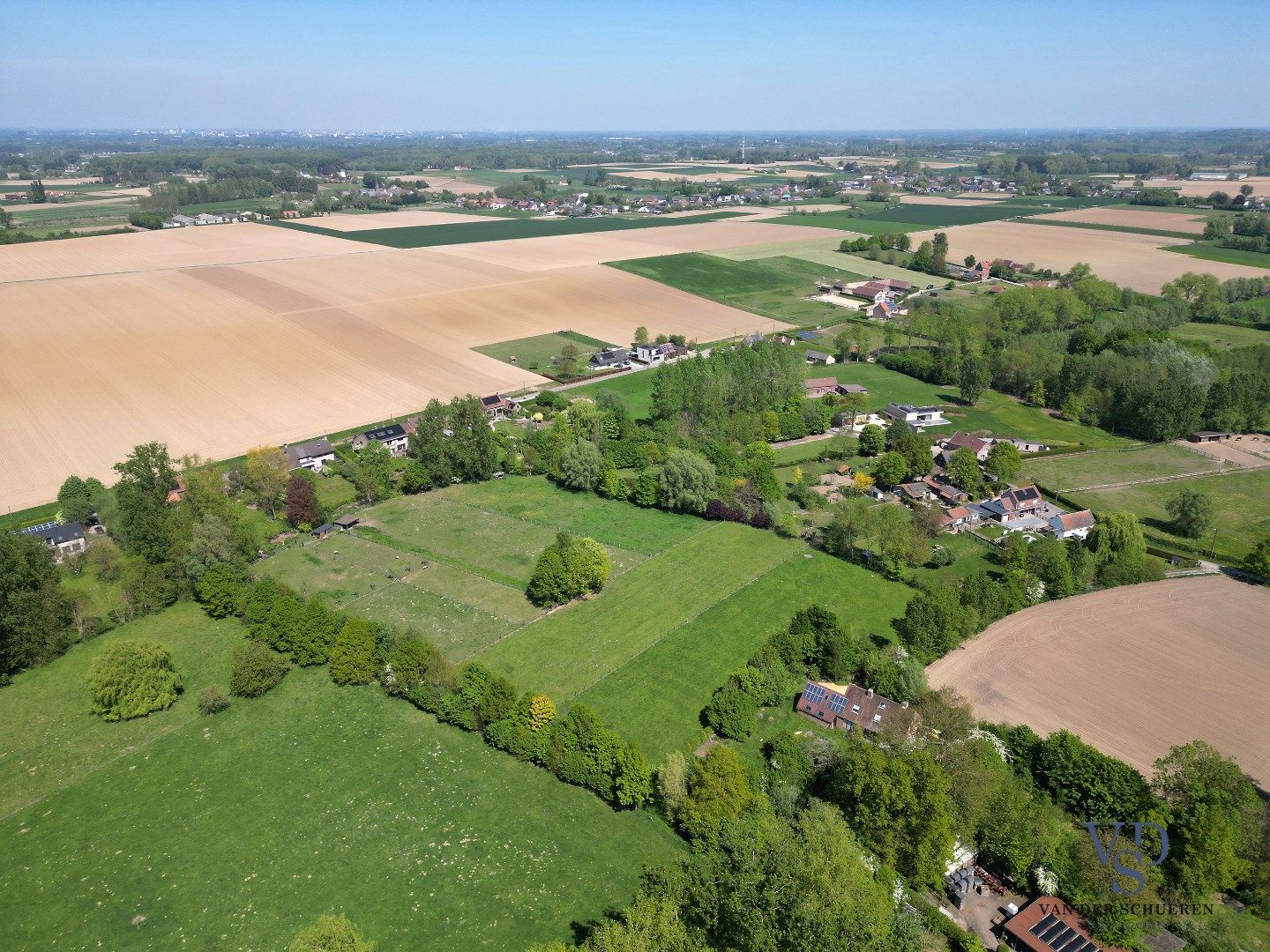 Exclusieve villa met weide (ca. 1 ha) en adembenemende vergezichten foto 34
