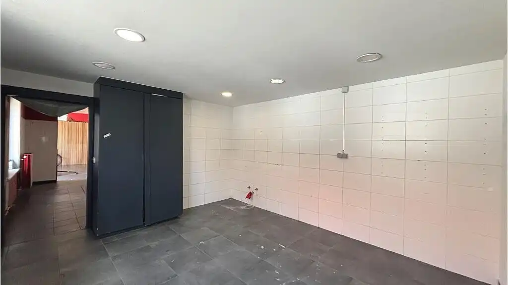 Handelspand te huur in Sint-Pieters Brugge foto 8