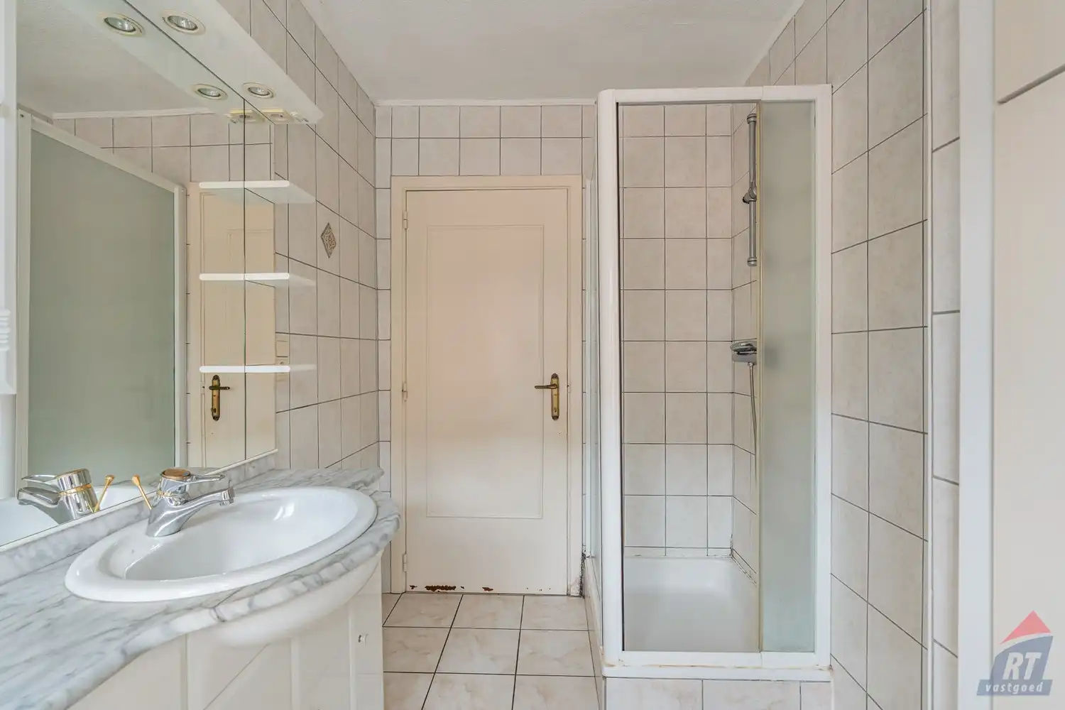 Charmante open bebouwing met 4 slaapkamers en zonnige tuin in het gezellige Velm foto 13