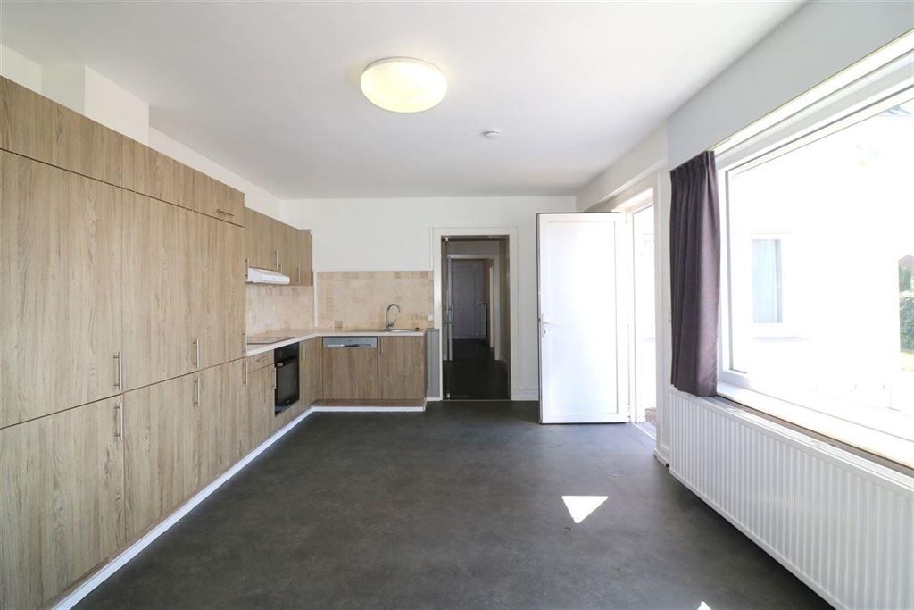 Ruime gezinswoning op een rustige locatie!  foto 6