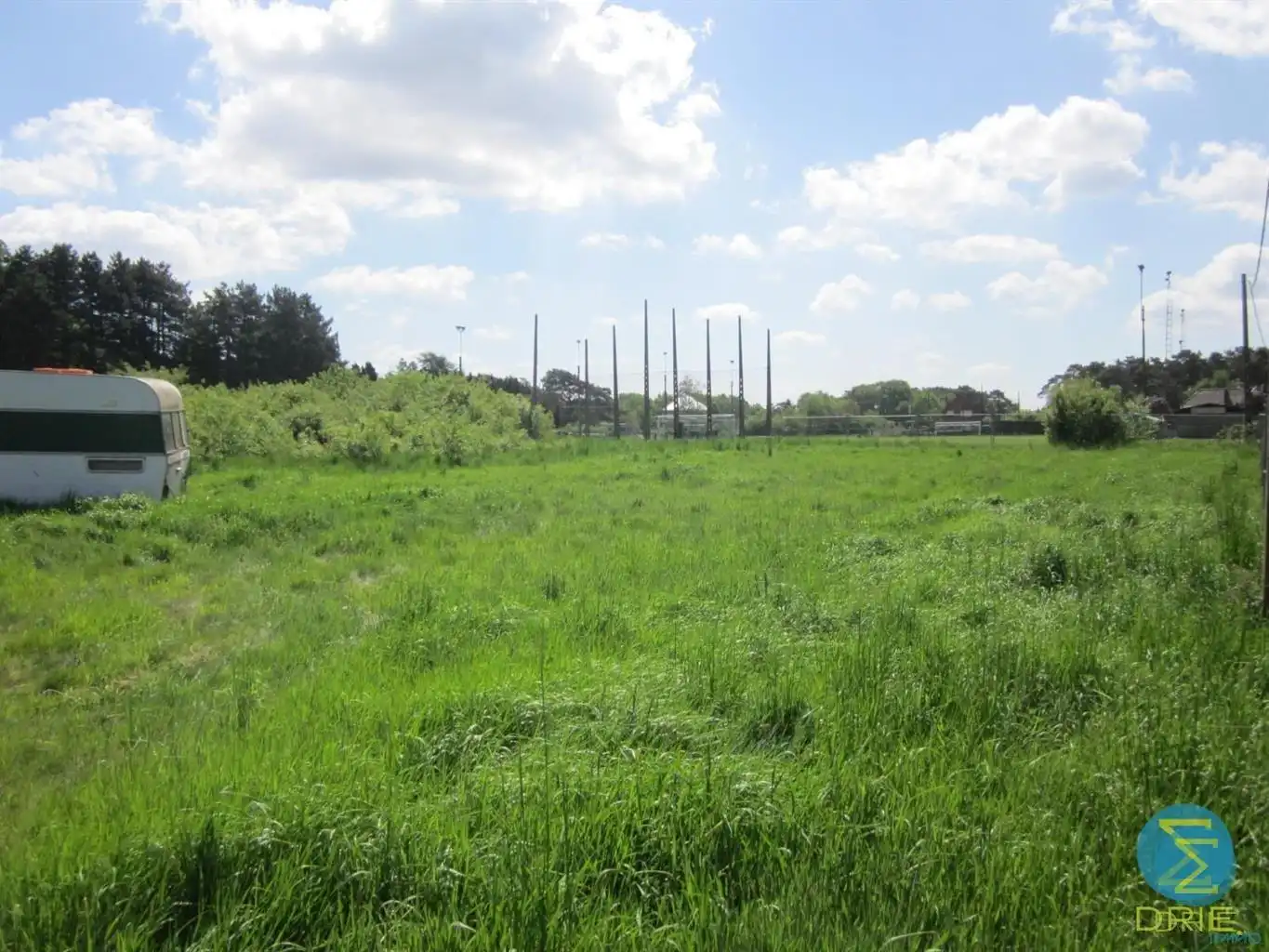 Grond te koop foto {{pictureIndex}}