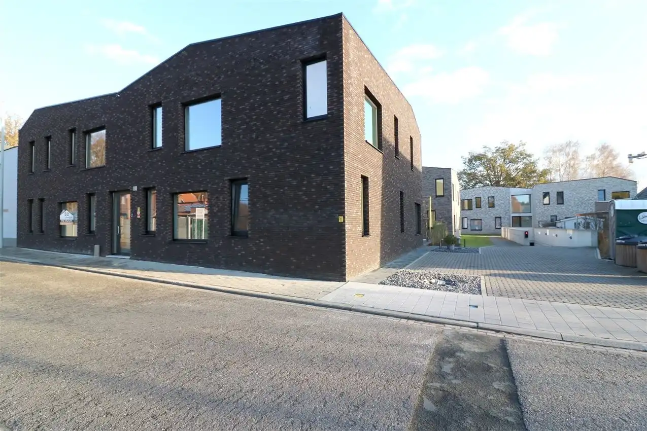 Gelijkvloers appartement, 2 slpk., autostaanplaats foto 59