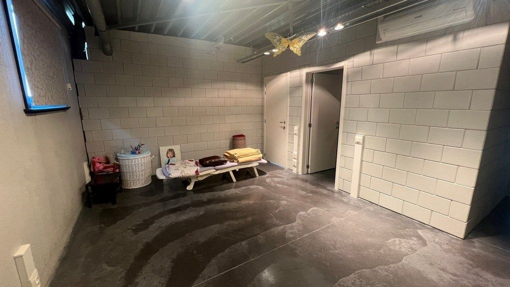 Bedrijfspand met appartement te koop nabij N47 in Lebbeke foto 19