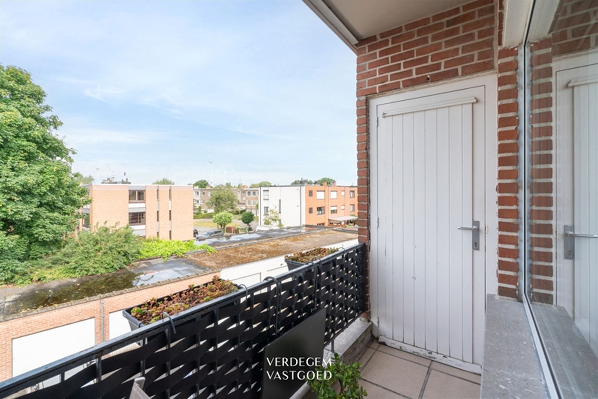 Instapklaar appartement met 2 slaapkamers en garage foto 10