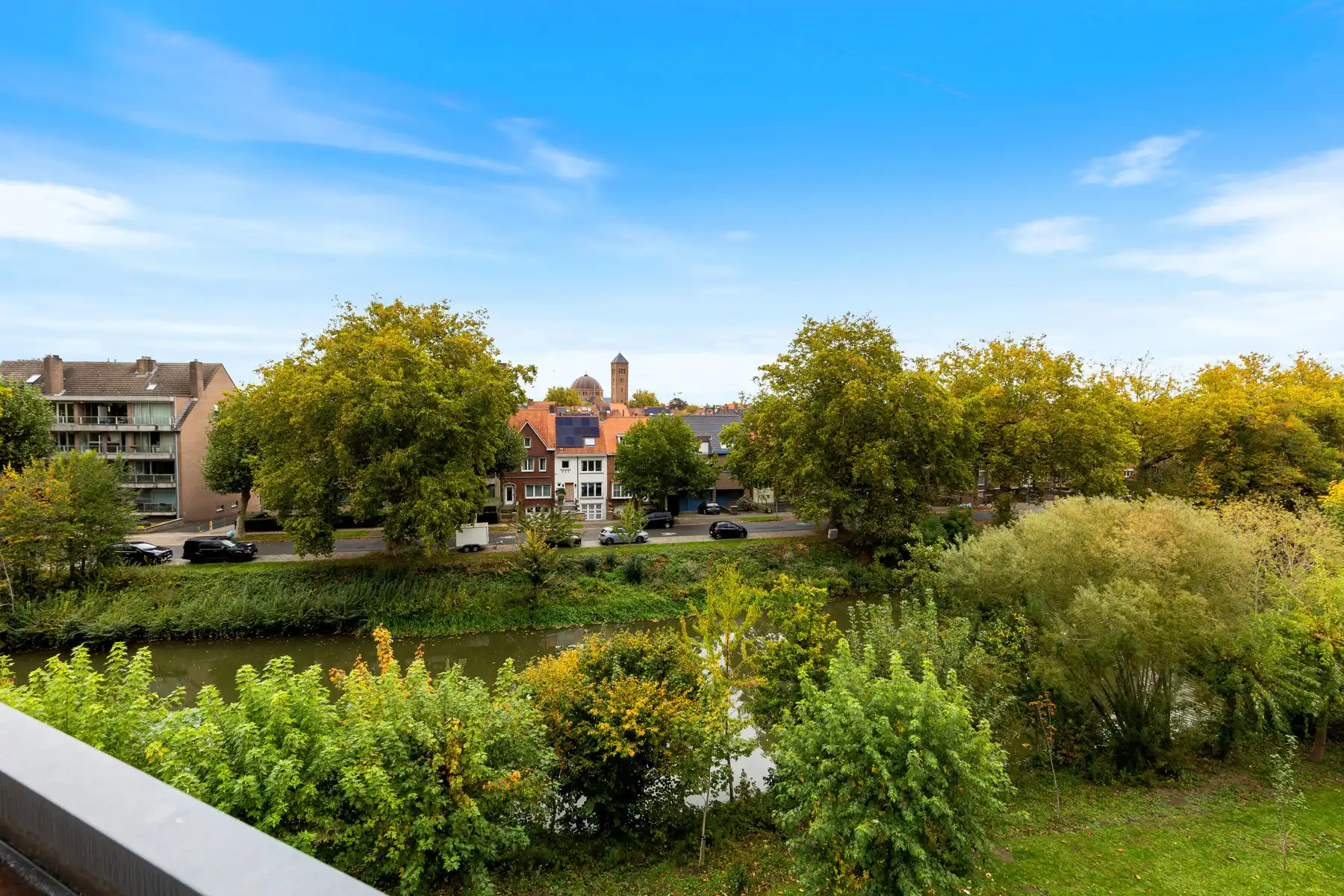 Ruime 3 slpk. duplex met waterzicht nabij centrum Brugge foto 19