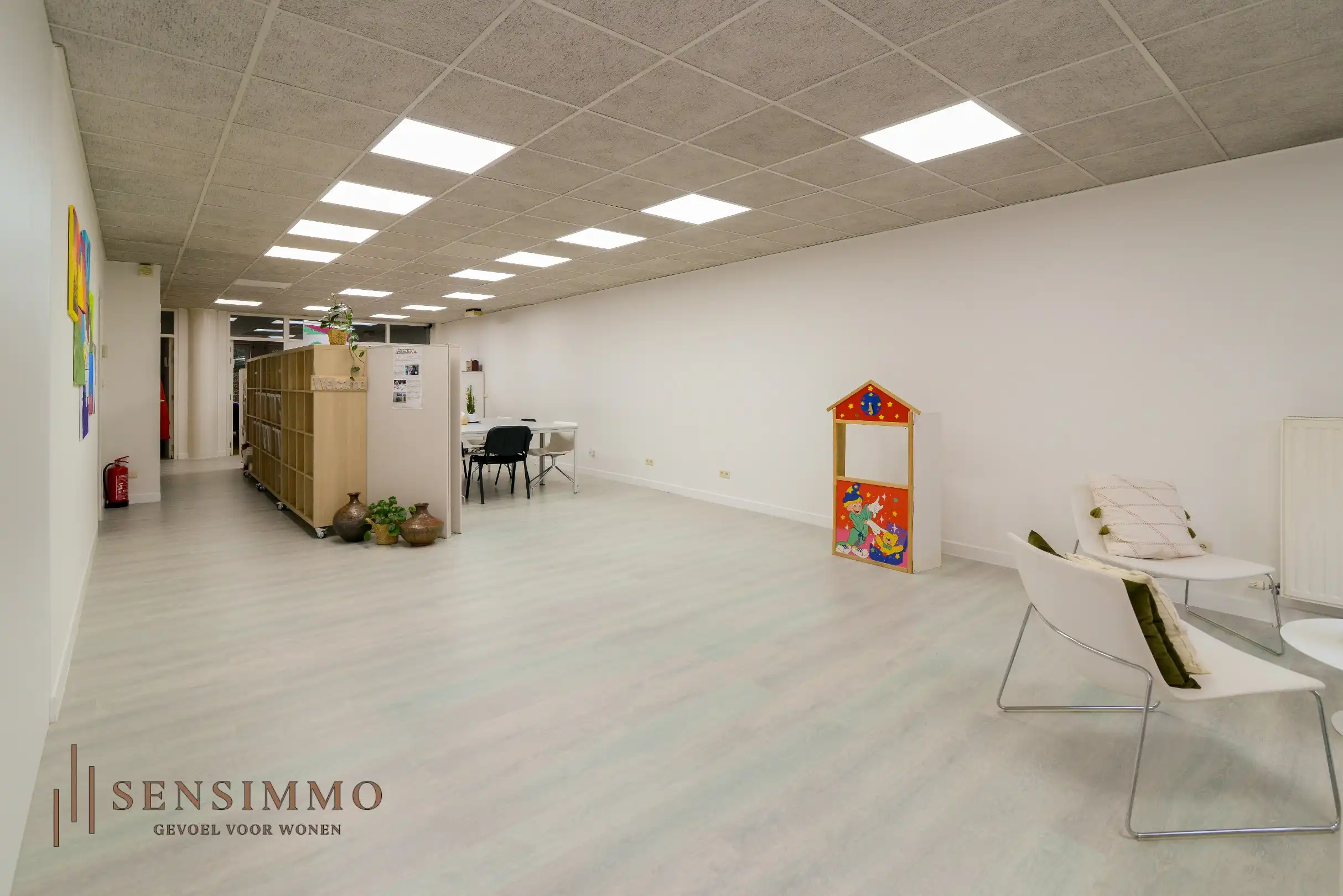 Handelsgelijkvloers van 200m² te Genk centrum, onmiddellijk beschikbaar foto 10