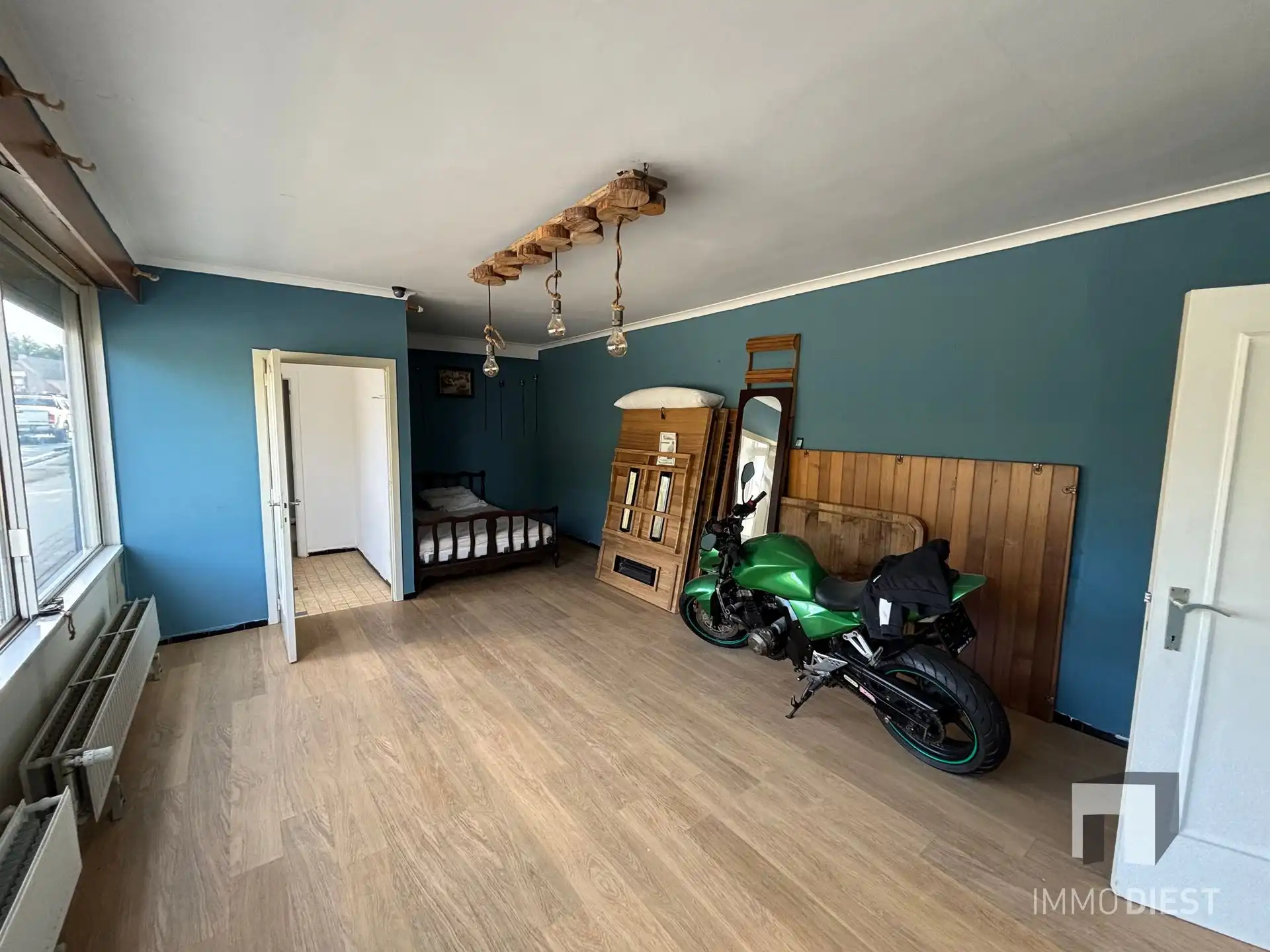 Ruime betaalbare woning met veranda en bijgebouw foto 20