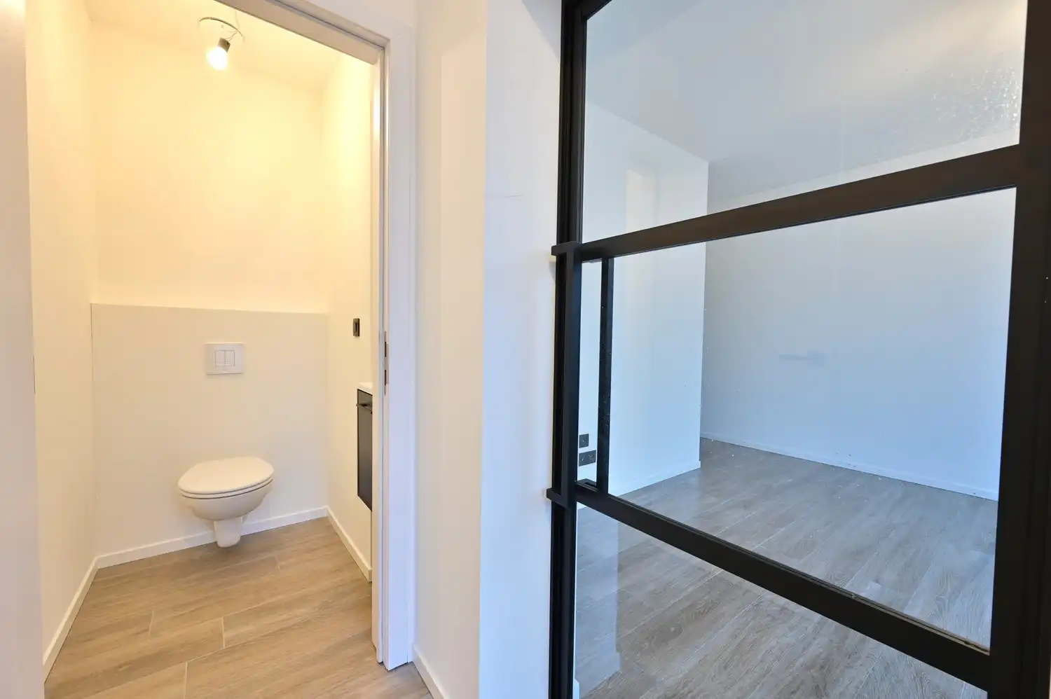 Vernieuwbouw met 3 slpks foto 2