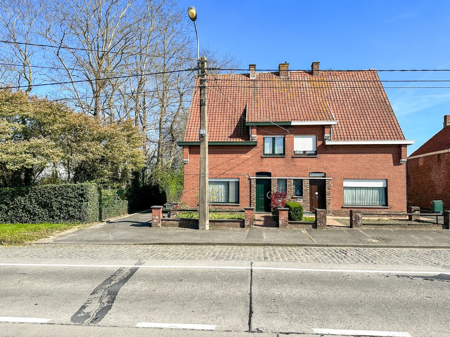 Ruime woning met tuin (perceel 524 m²), 3 slaapkamers, garage en bijgebouw/stalling, Torhout. foto 45