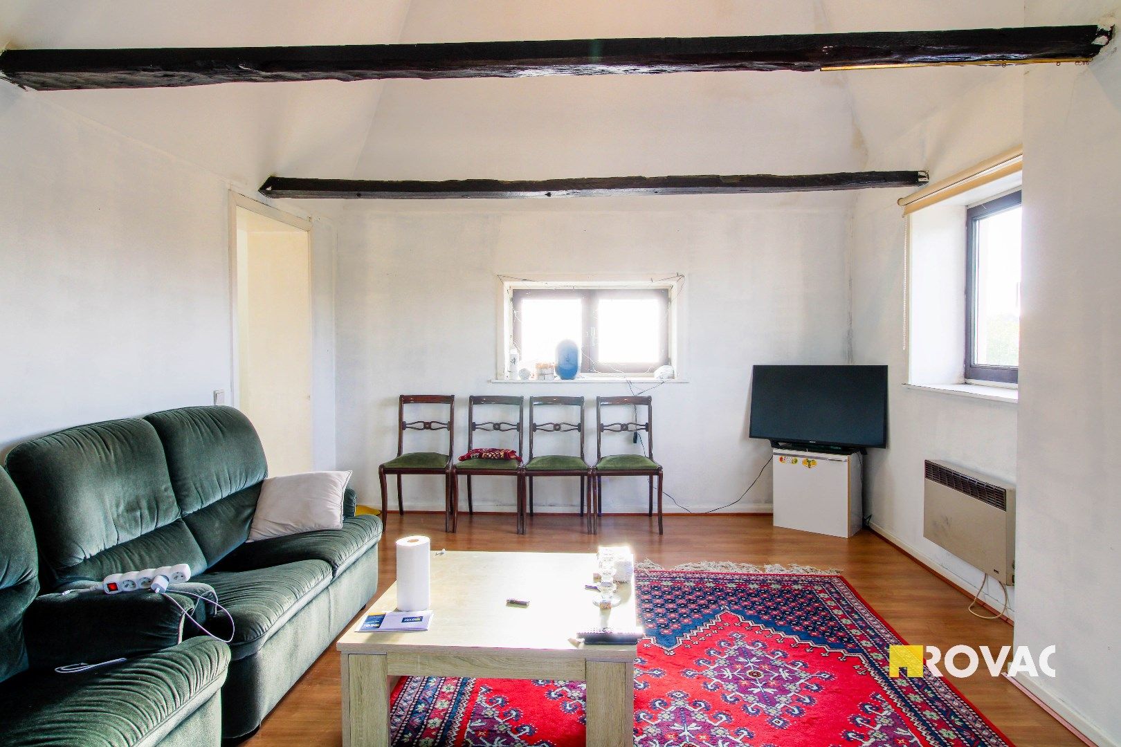 Appartement nabij het station van Izegem! foto 3