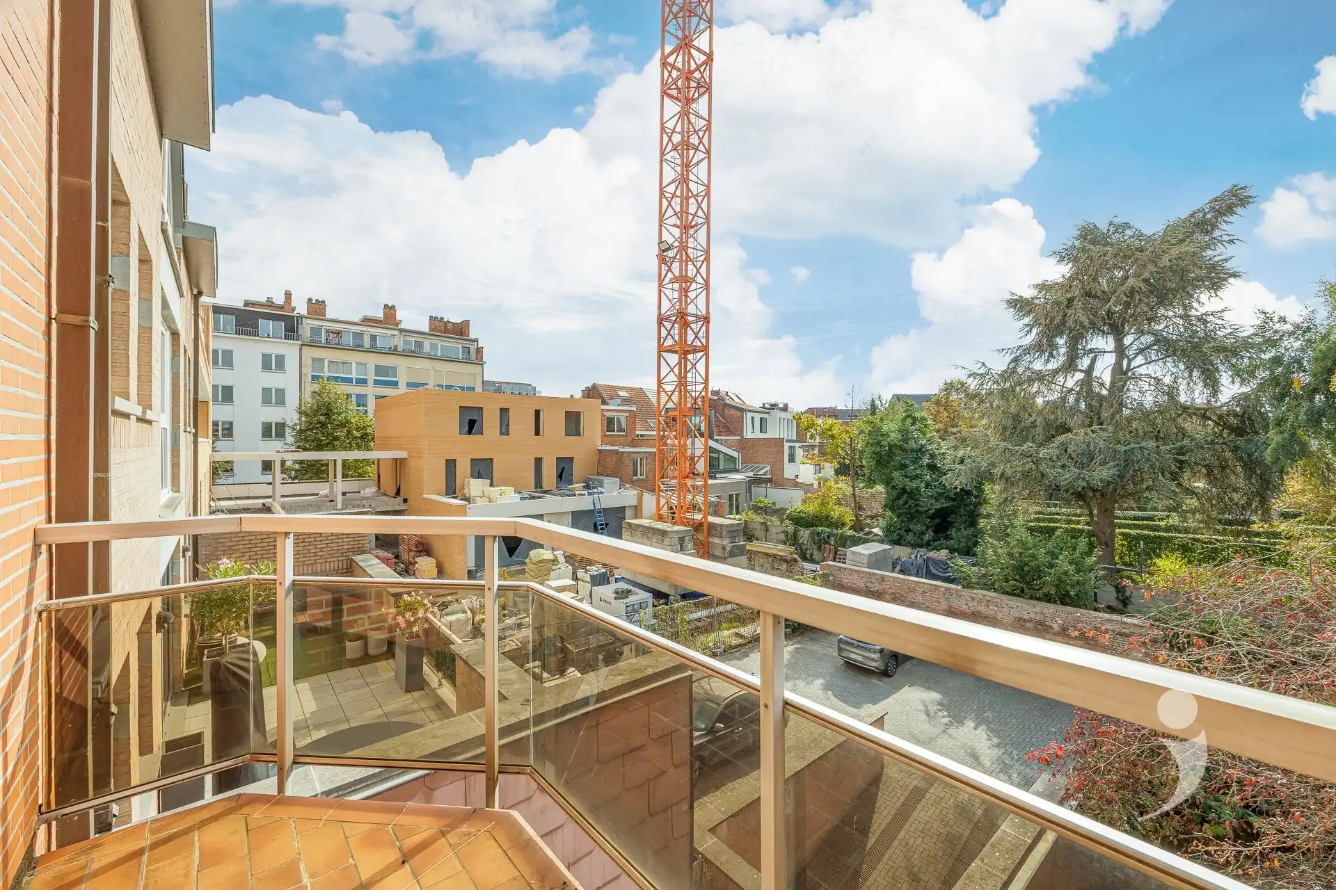 Twee slaapkamer appartement met terras en ondergrondse autostaanplaats in het centrum van Leuven foto 13