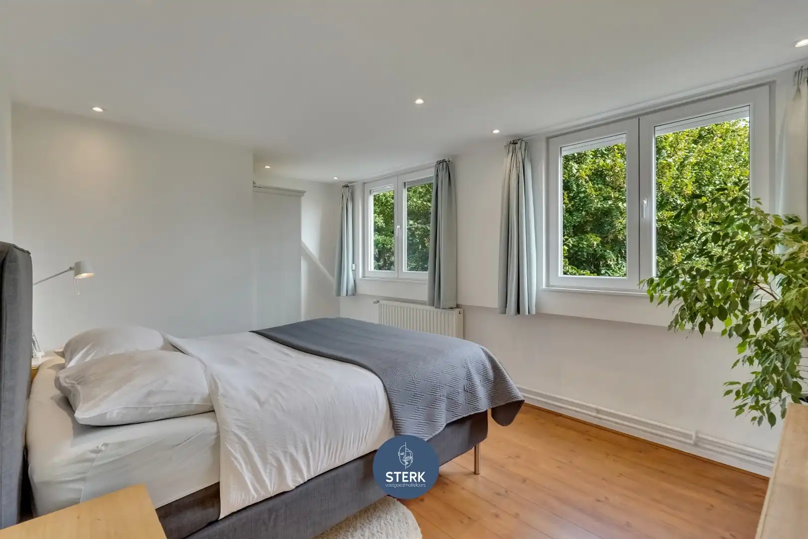 INSTAPKLARE VILLA MET EPC B OP ROYAAL PERCEEL VAN 12A 50CA NABIJ MAASTRICHT !  foto 17