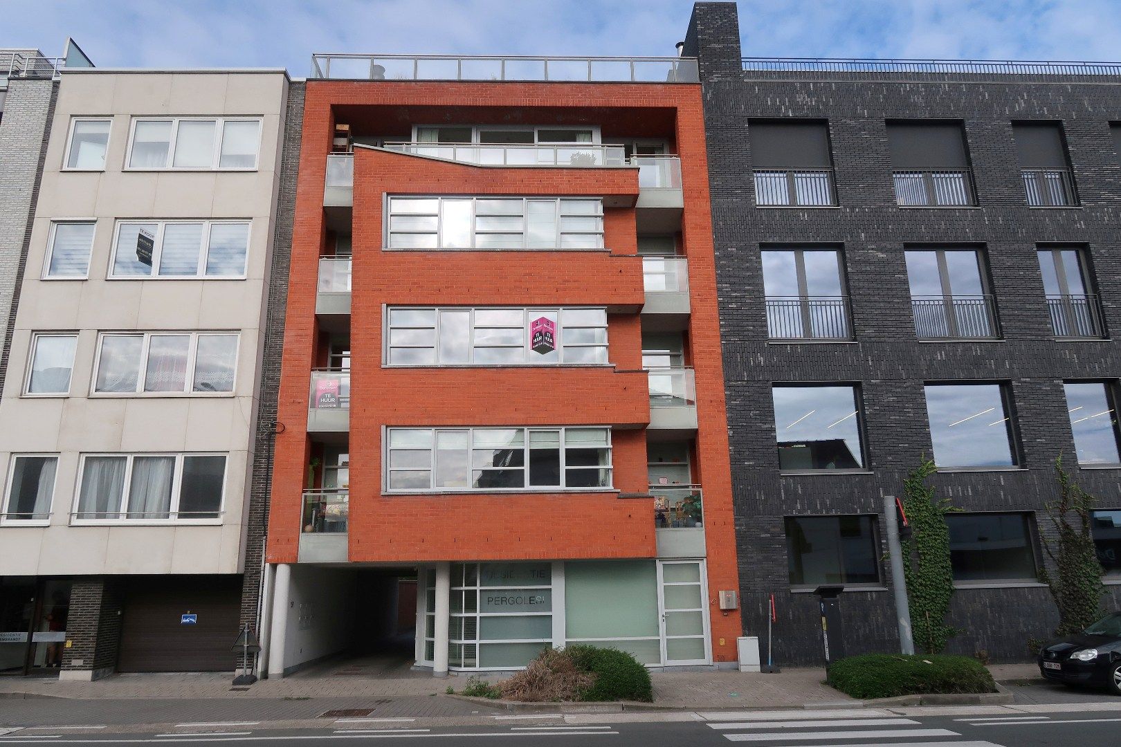 Autostaanplaats in Roeselare – centraal en vlot bereikbaar foto 2