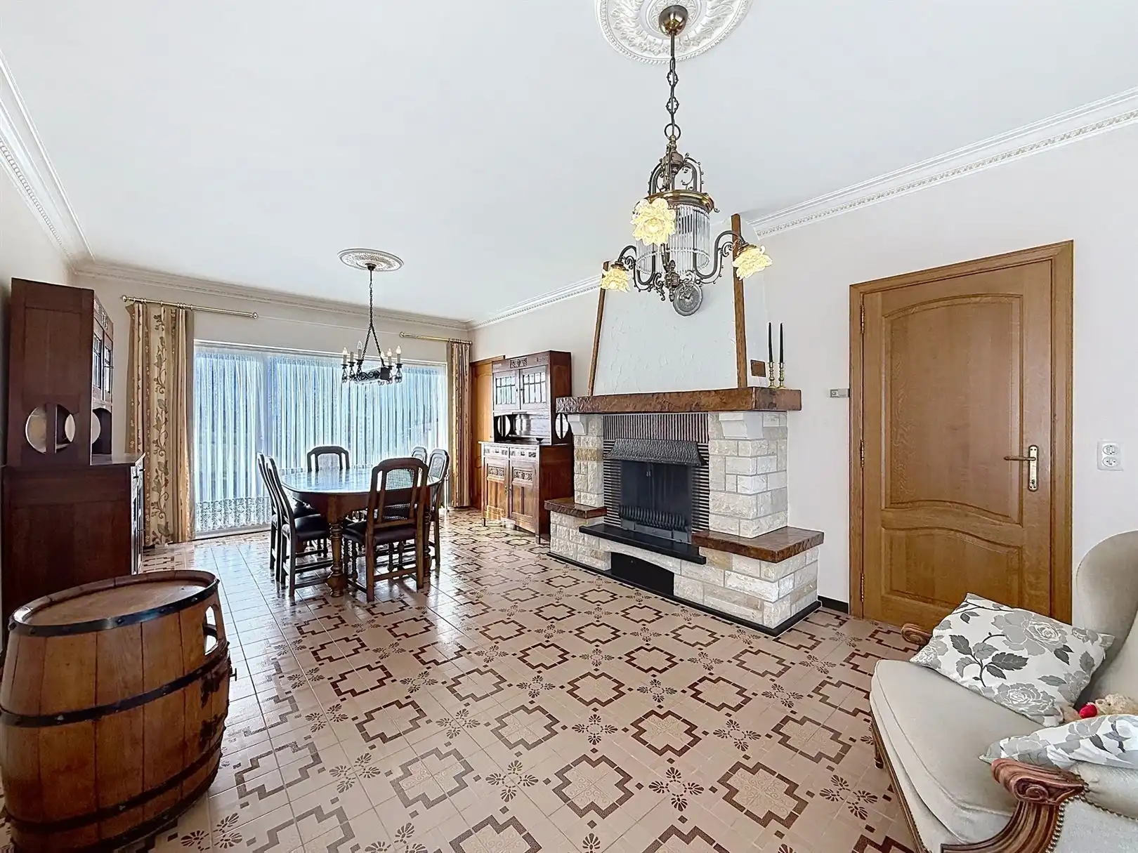 Op te frissen bungalow met garage, 3 slpks, opp 16a 17ca foto 11