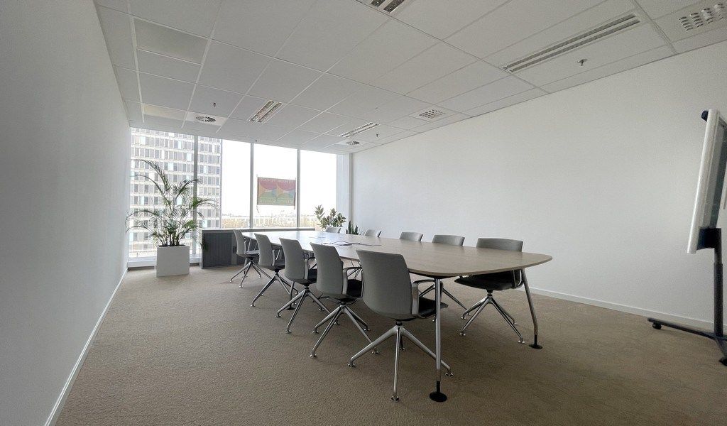 Vernieuwde kantoren te huur in Ahlers Building te Antwerpen foto 16