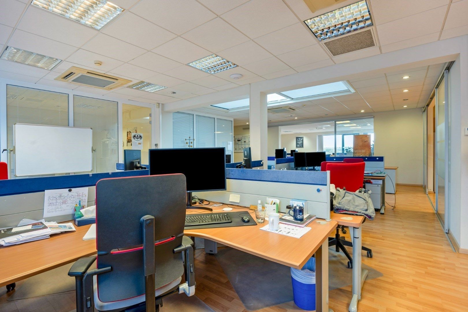 Kantoor te koop in het industriepark te Haasrode/Heverlee met 14 parkings - opp. 626 m² - verkoop van aandelen foto 24