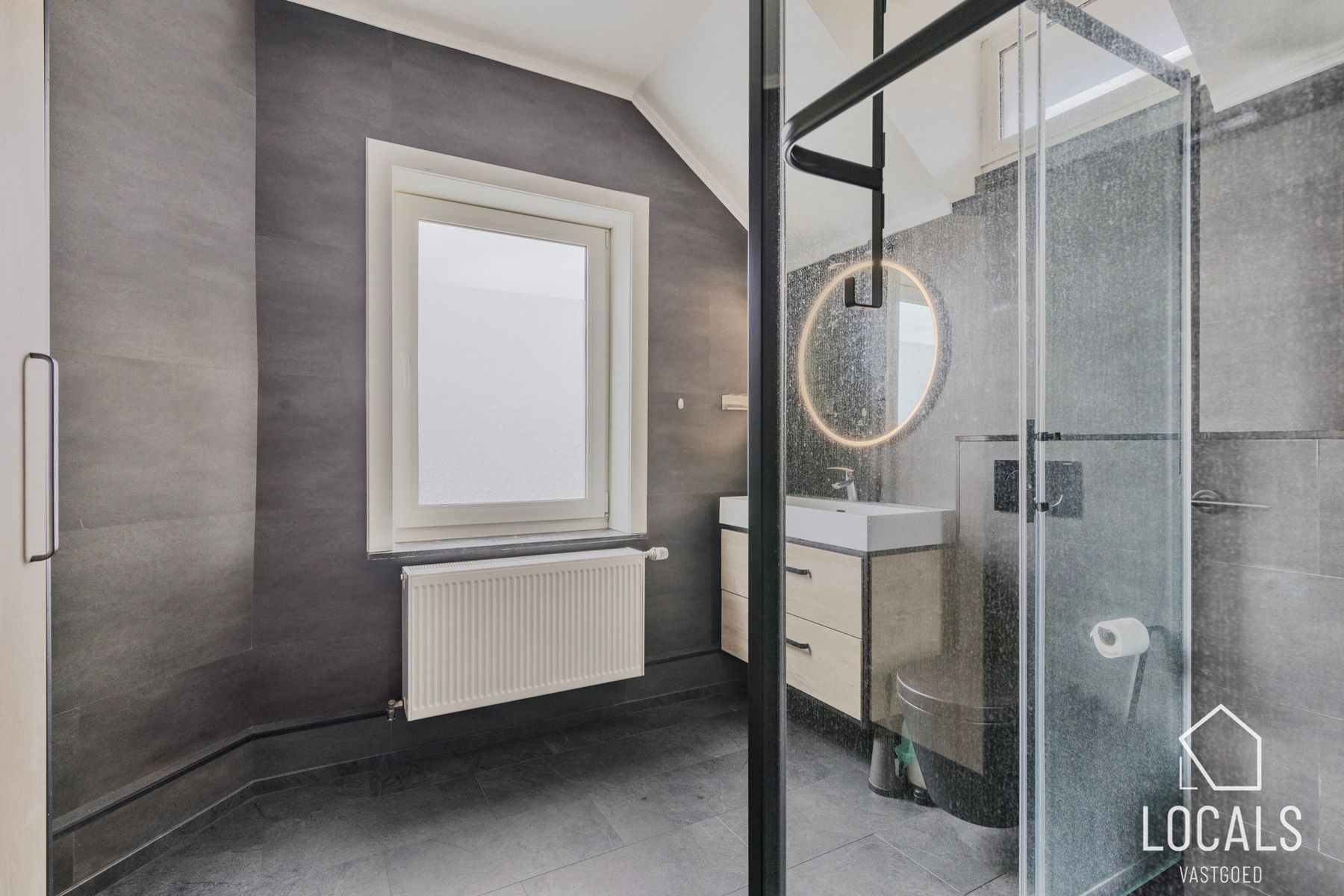 Rustig gelegen woning nabij centrum foto 14