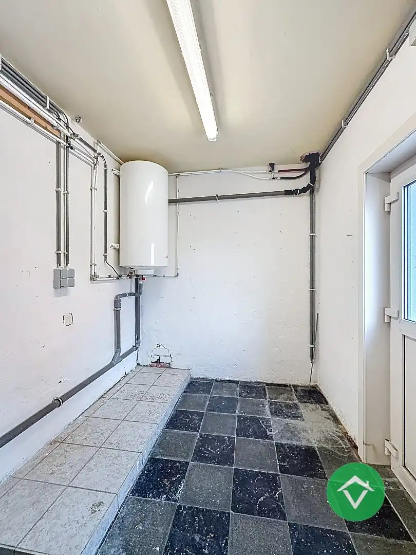 Instapklare woning met 3 slaapkamers en garage te Koekelare  foto 34