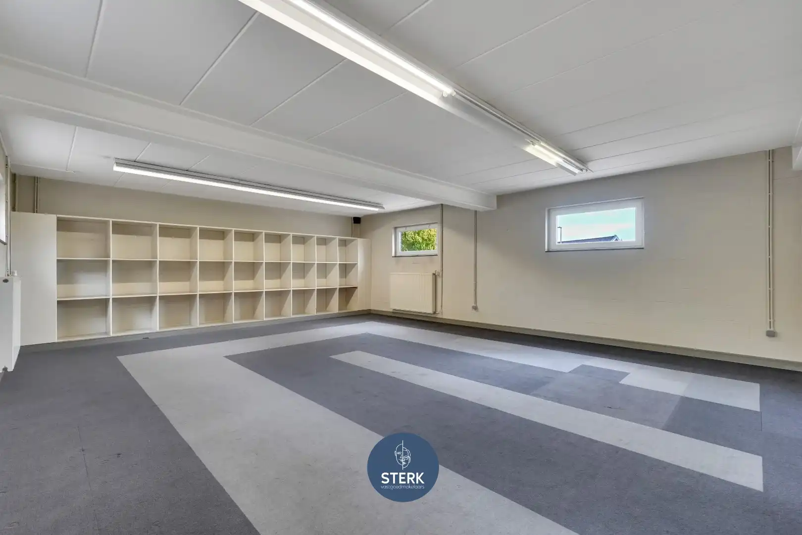 MULTIFUNCTIONEEL BEDRIJFSGEBOUW OP EEN ZICHTLOCATIE NABIJ MAASTRICHT !  foto 13