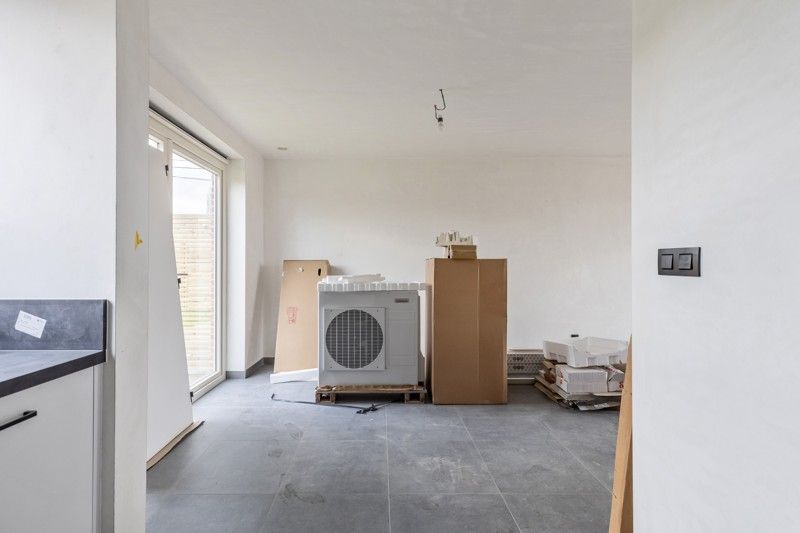 Energiezuinige, afgewerkte woning met 3 slaapkamers en 2 overdekte autostaanplaatsen foto 12