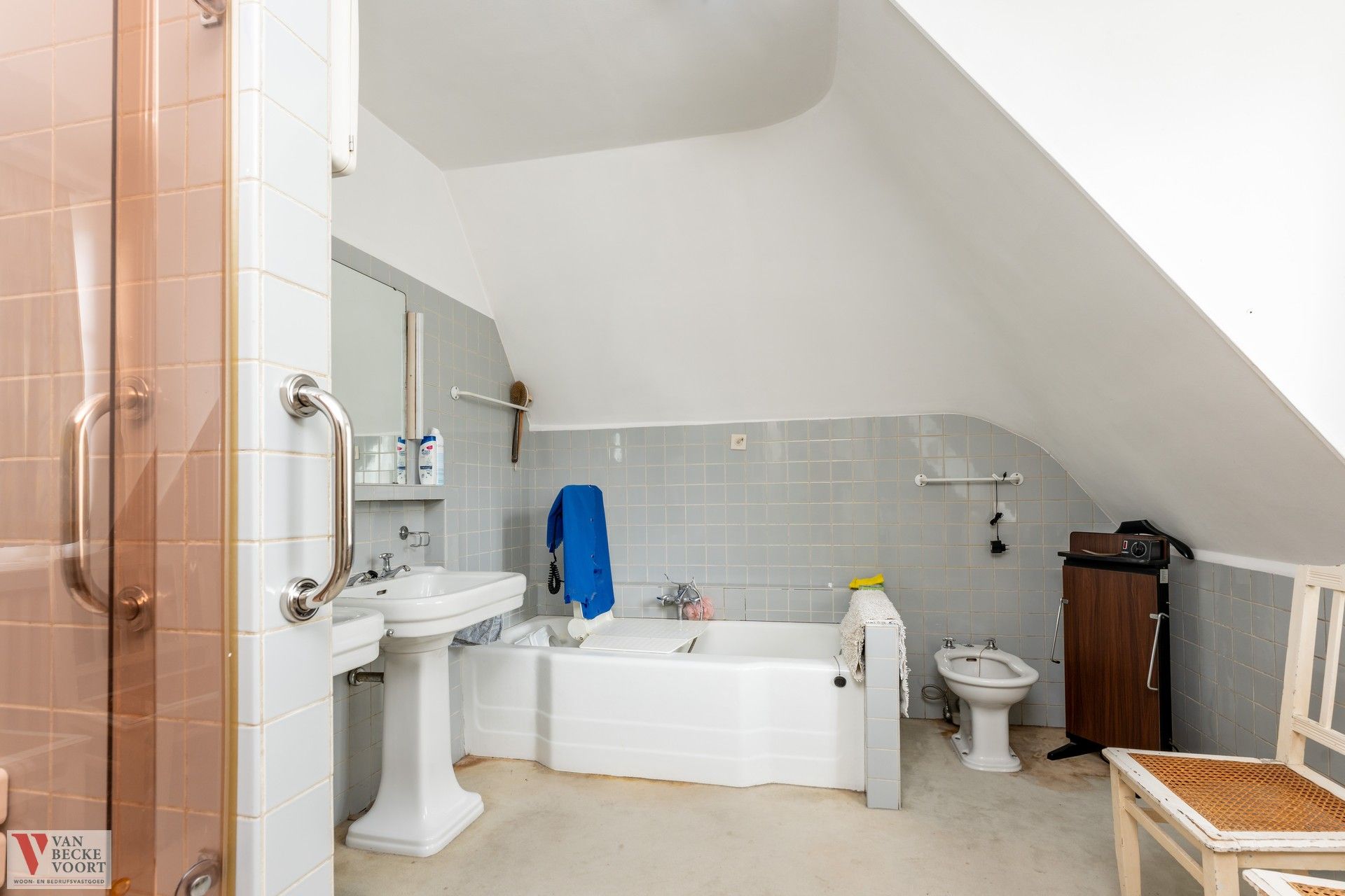 Karaktervolle landhuis op een prachtig domein van 2.030m² foto 10