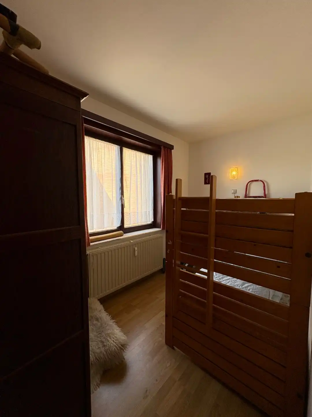 Appartement met 2 slaapkamers – Vlakbij zee, zonnekant & klein zeezicht foto 8