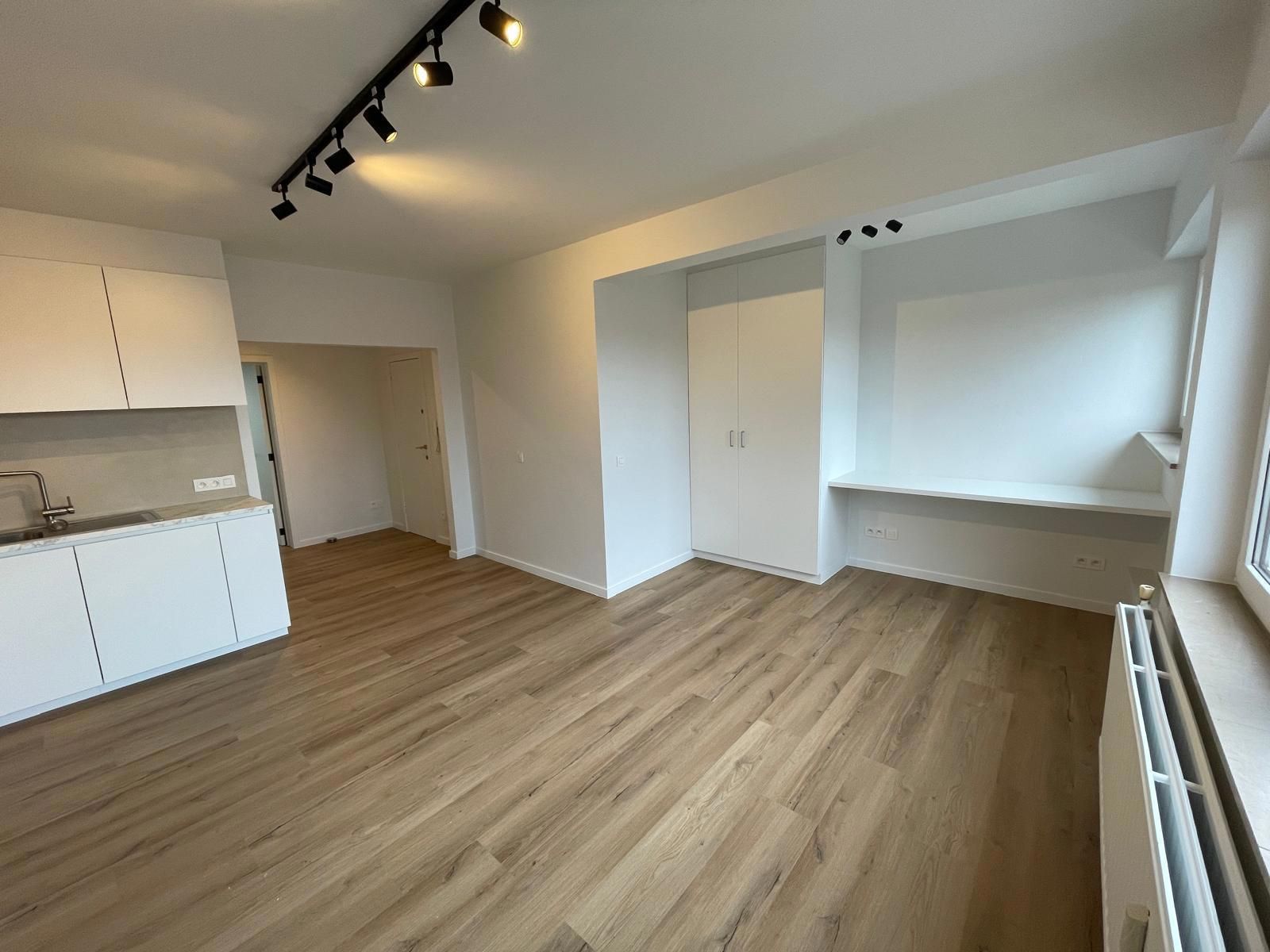 Super leuk volledig gerenoveerd appartement 1 slpk te Tienen foto 10