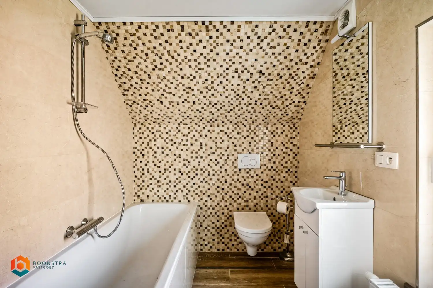 Instapklare woning met 3 slpkrs te Putte foto 11