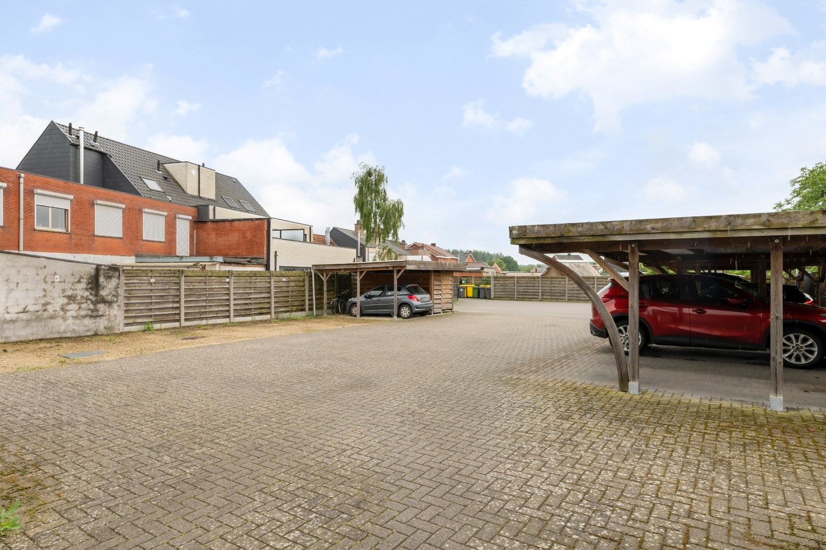 Gelijkvloers appartement rechts 2 slaapkamers met 86m² bewoonbare oppervlakte. foto 6