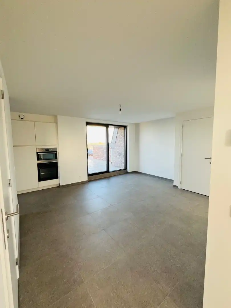 Prachtig 3-slaapkamerappartement met staanplaats in het voormalige gemeentehuis van Vleteren foto 6