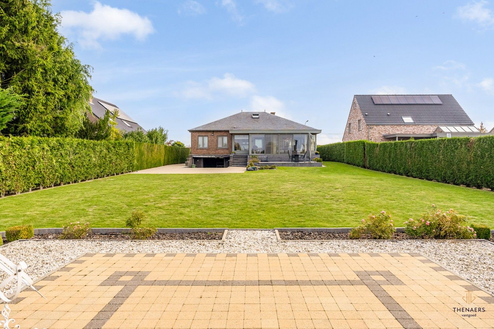 Mooi verzorgde landelijke woning met 3 slaapkamers. foto 31