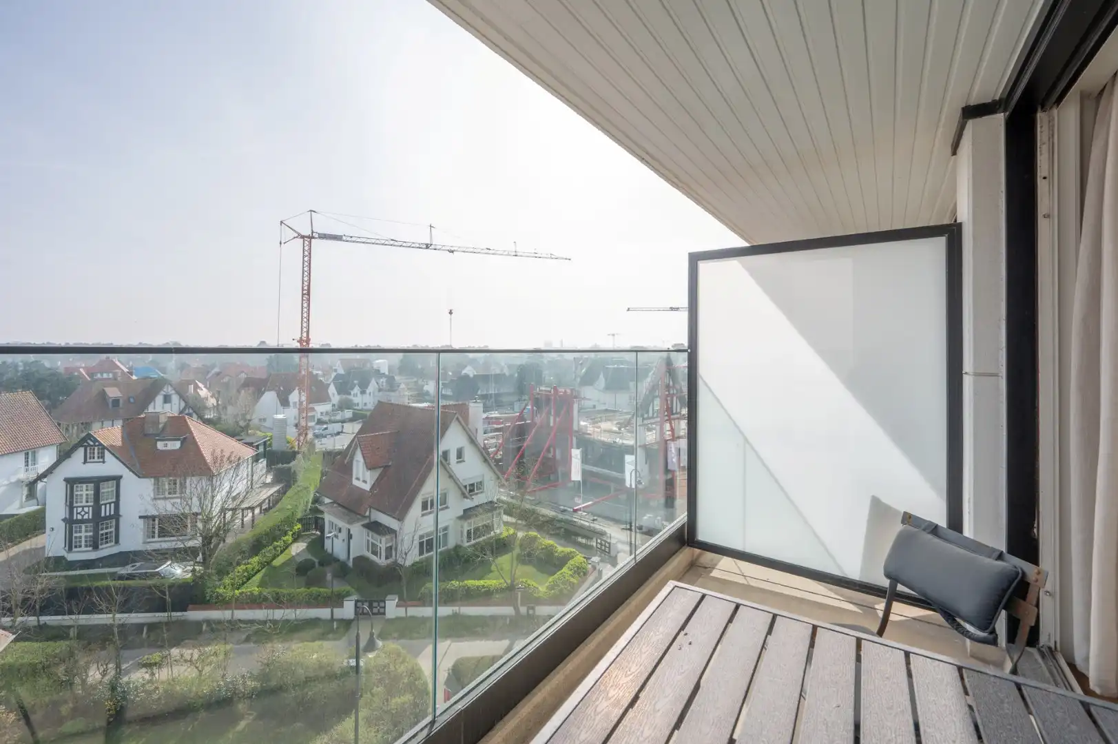 Appartement op de vijfde verdieping gelegen in hartje Zoute op enkele passen van het Albertplein  foto 10