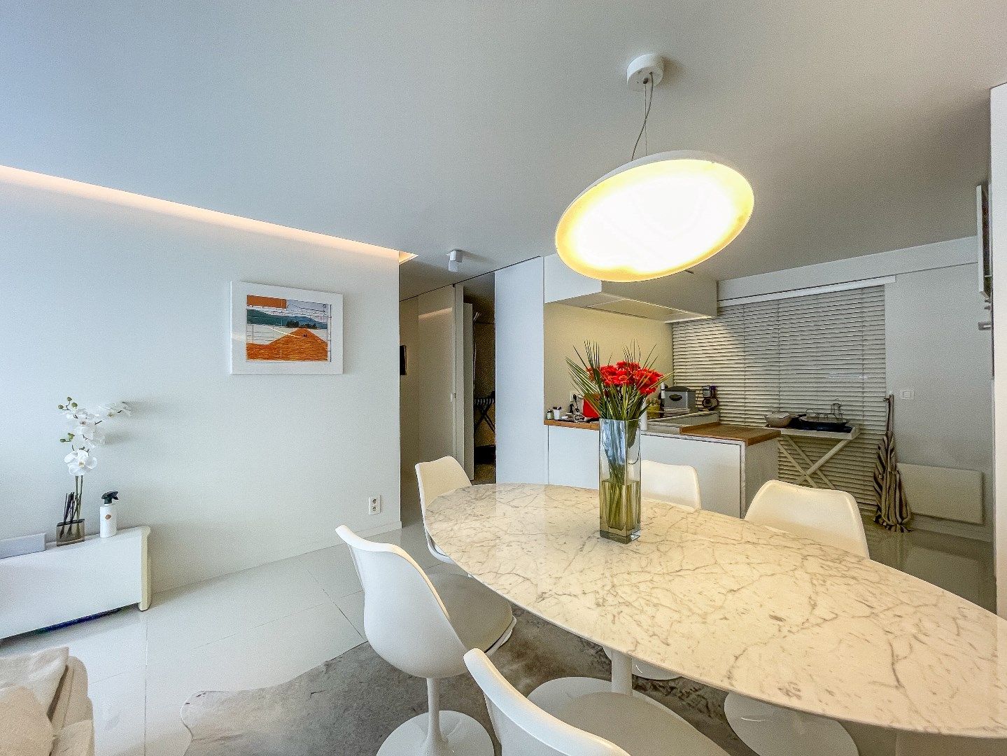 Aangename penthouse (gemeubeld) met ruim zonneterras gelegen op de Kustlaan vlakbij het Lichttorenplein.  foto 8