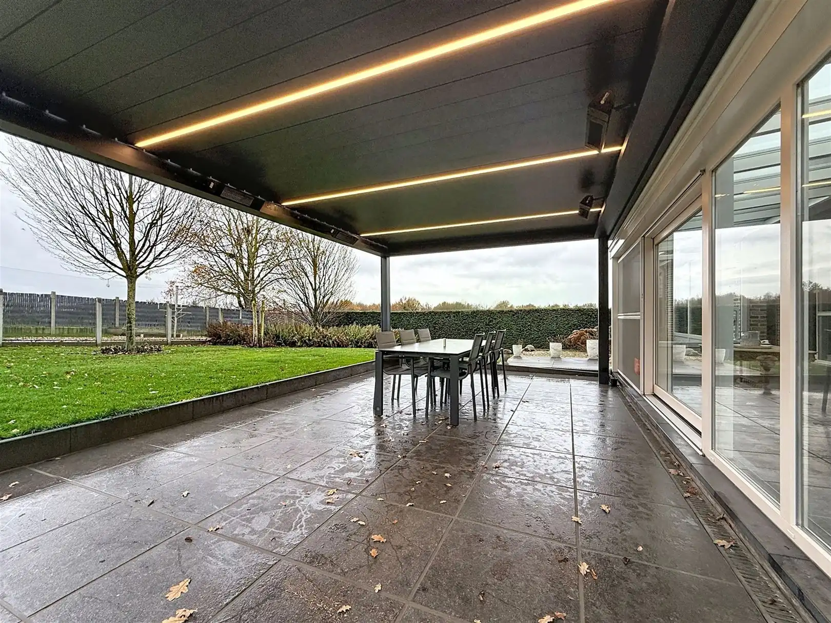 Ruime open bebouwing met 4 slpks, veranda, tuin, garage, 8a  foto 37