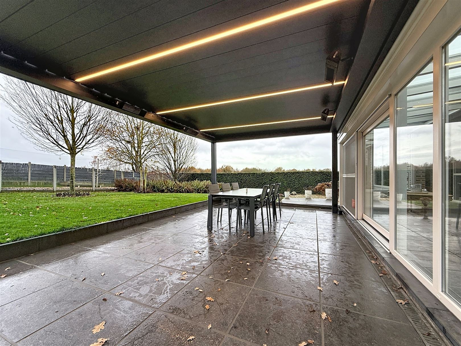 Ruime open bebouwing met 4 slpks, veranda, tuin, garage, 8a  foto 37