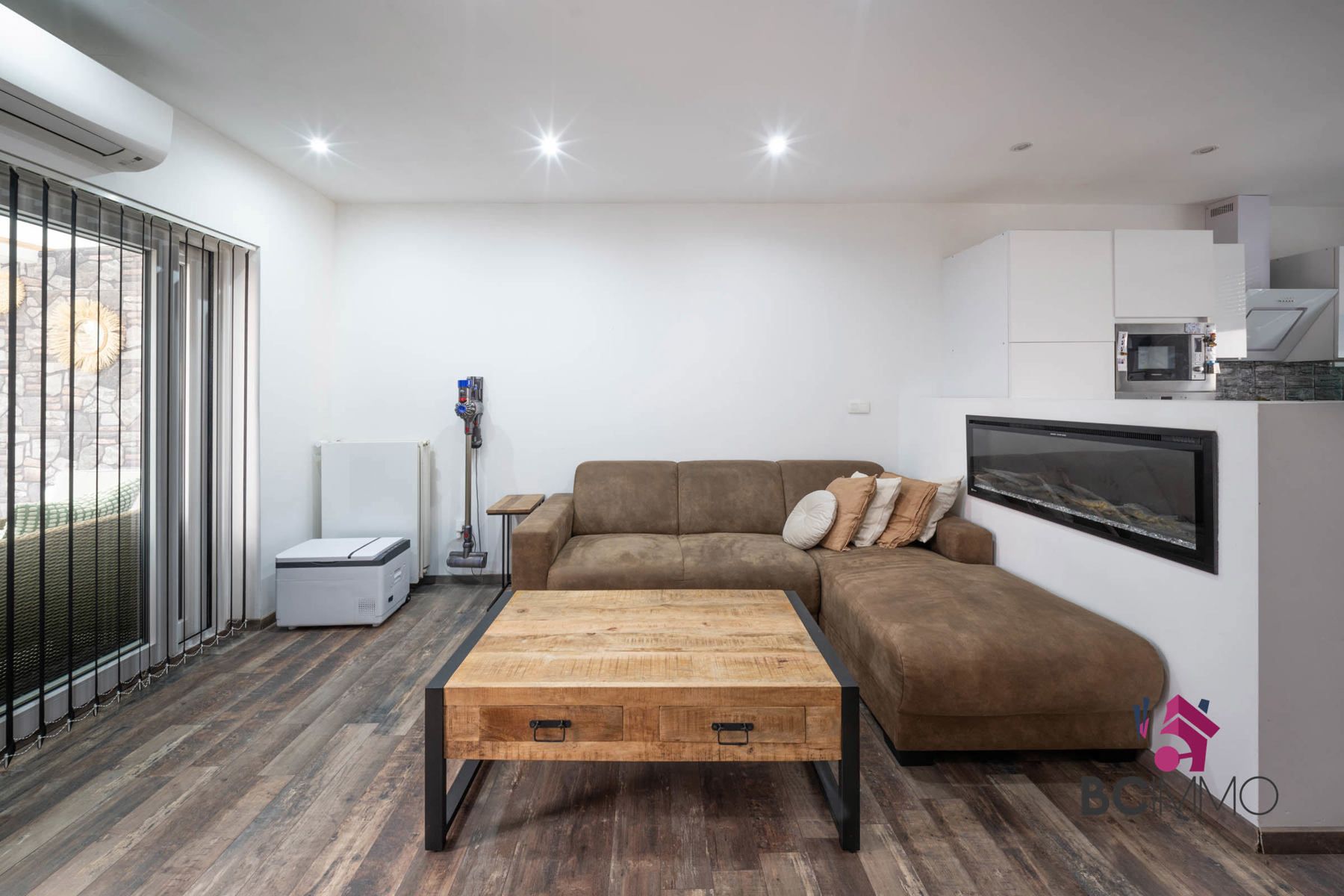 Gerenoveerde rijwoning op gunstige locatie foto 2