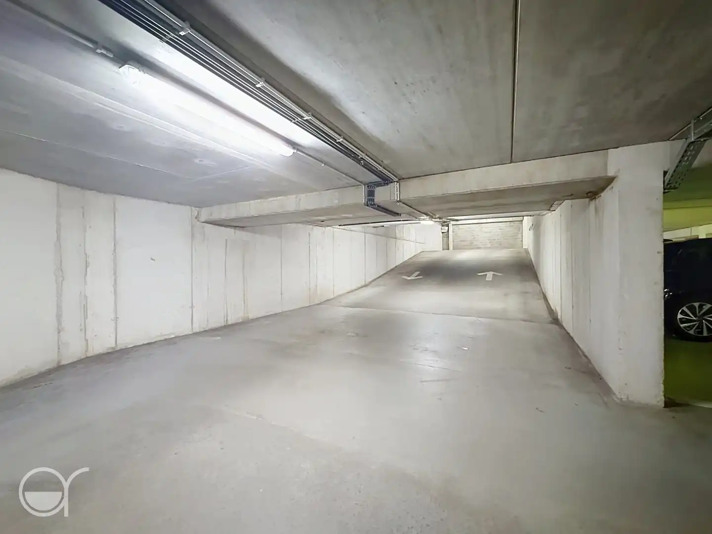 Ondergrondse dubbele parkeerplaats te koop gelegen aan de Nieuwewandeling  foto 3