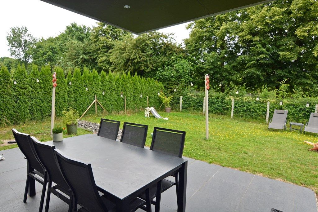 Moderne, energiezuinige woning met 4 slpks op 7a 7ca. foto 36