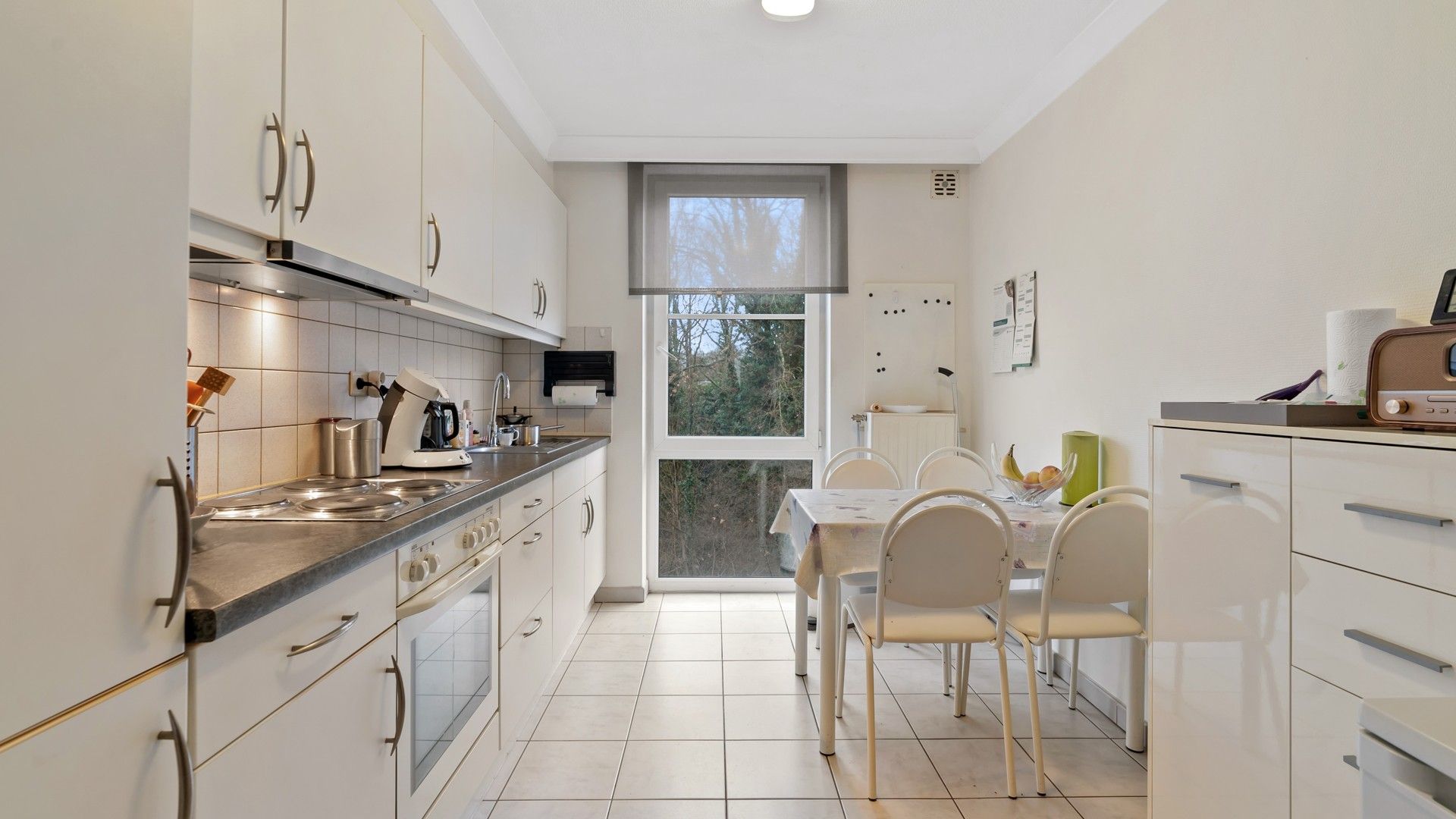 Appartement met twee slaapkamers, terras en parkeergarage foto 10