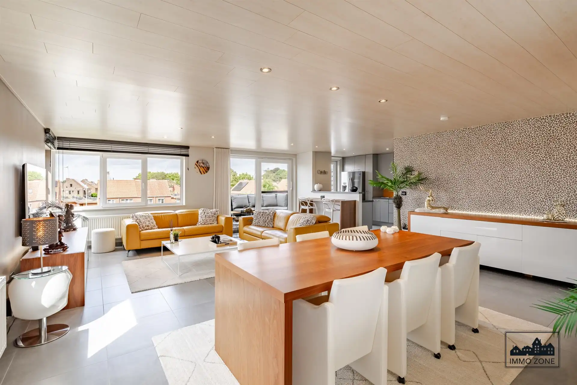 Uniek en energiezuinig 3-slaapkamer appartement van 192m² foto 2