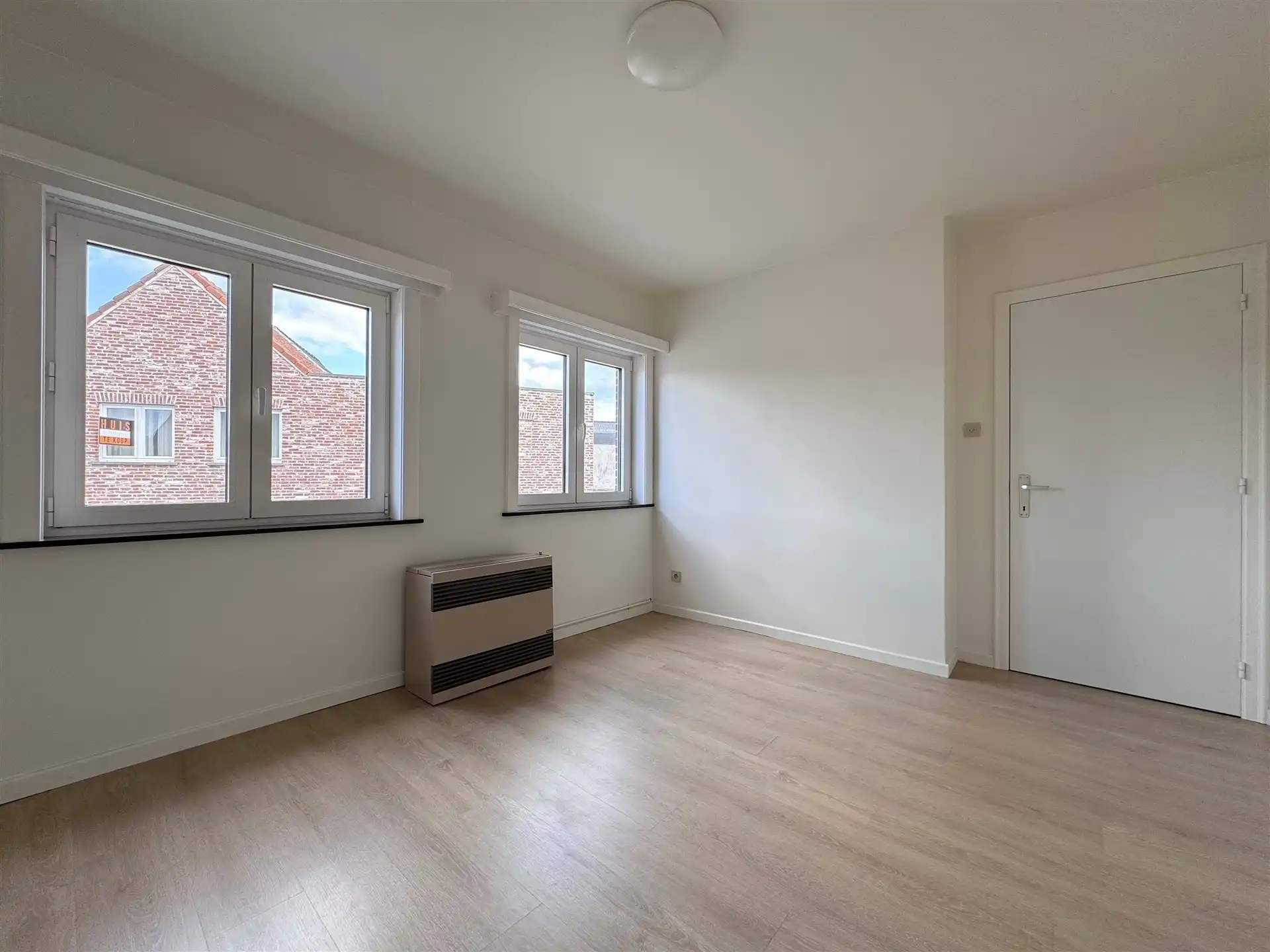 Gunstig gelegen woning met tuin en garage.  foto 23