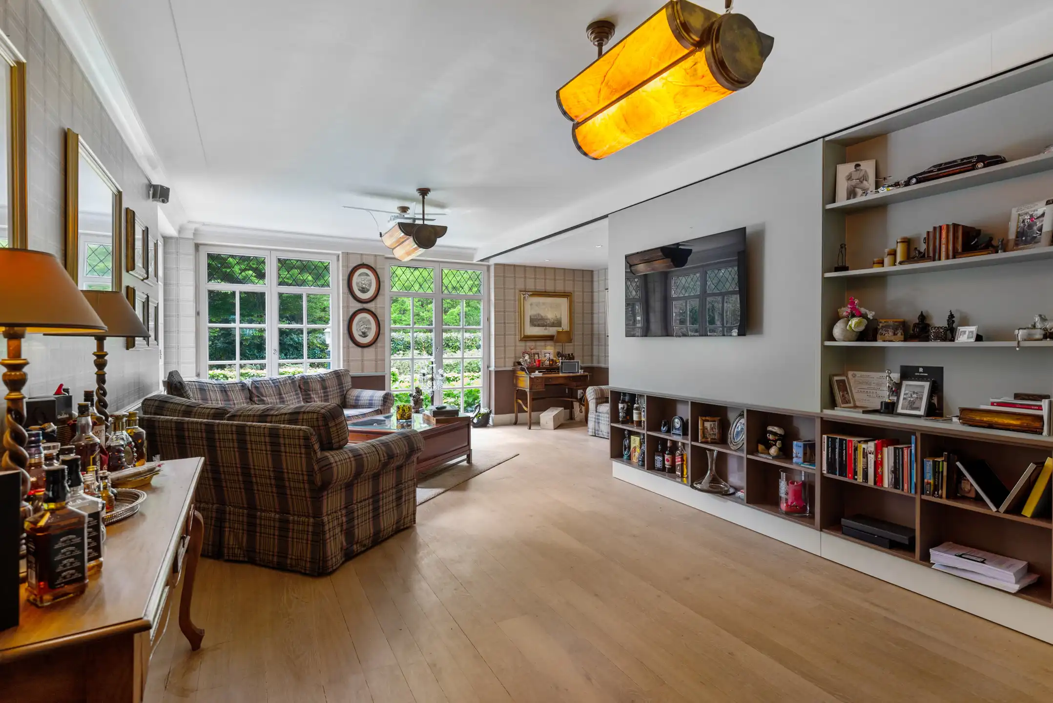 Exclusieve villa met zwembad op een perceel van 6.420 m² foto 17