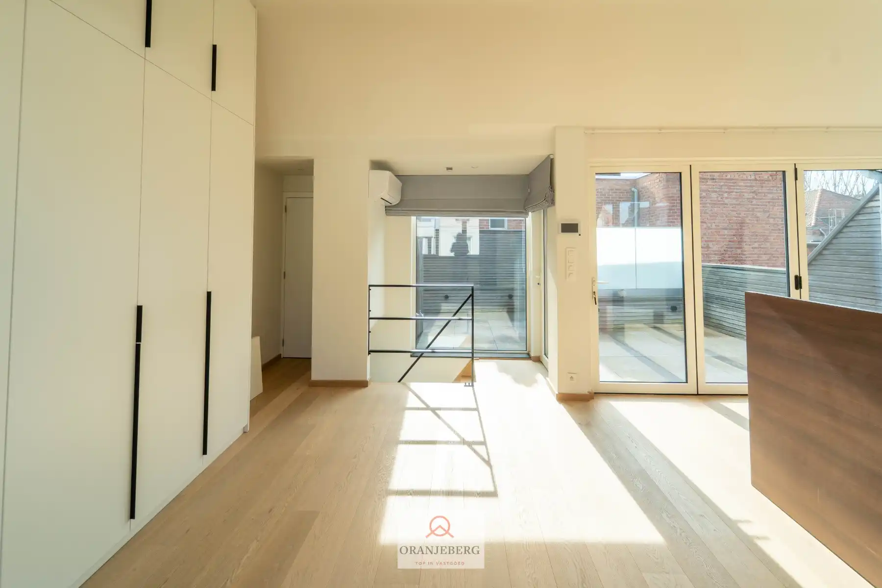 Charmant duplexappartement met terras nabij Sint-Annaplein foto 16