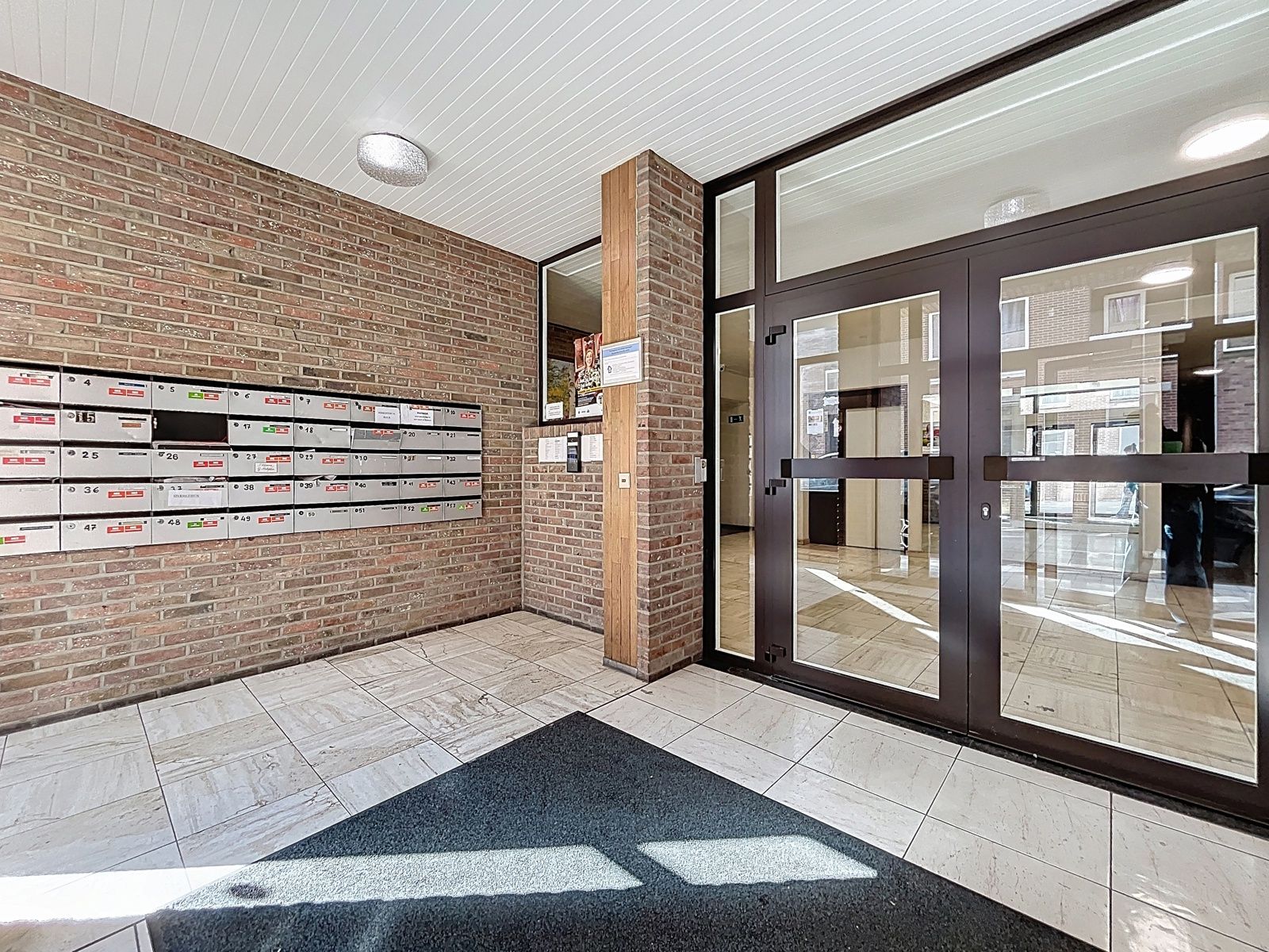 1 slaapkamer app met inpandige parkeerplaats foto 3