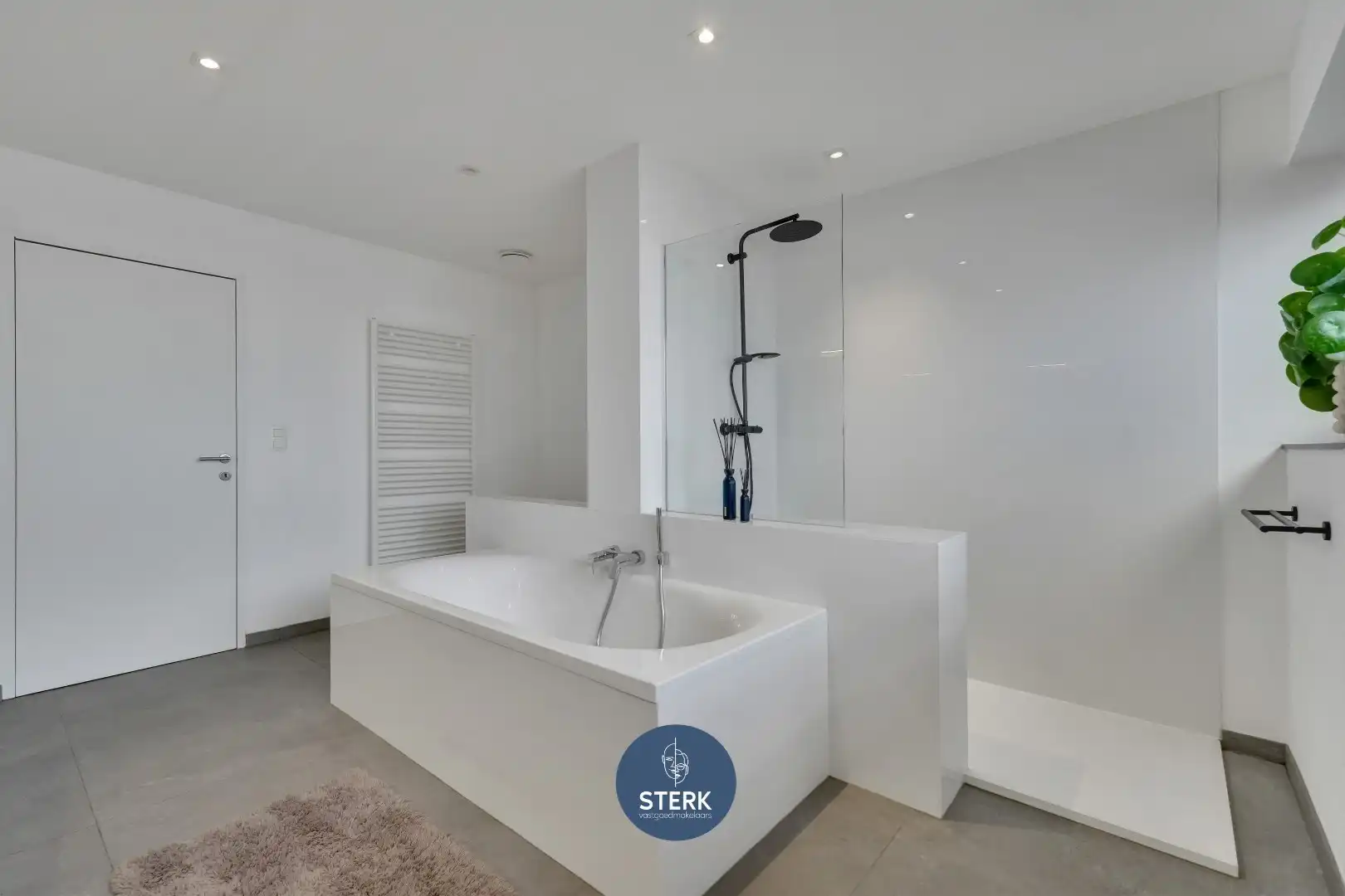 EIGENTIJDSE WONING (EPC LABEL A) MET MAASTRICHT BINNEN HANDBEREIK !  foto 19