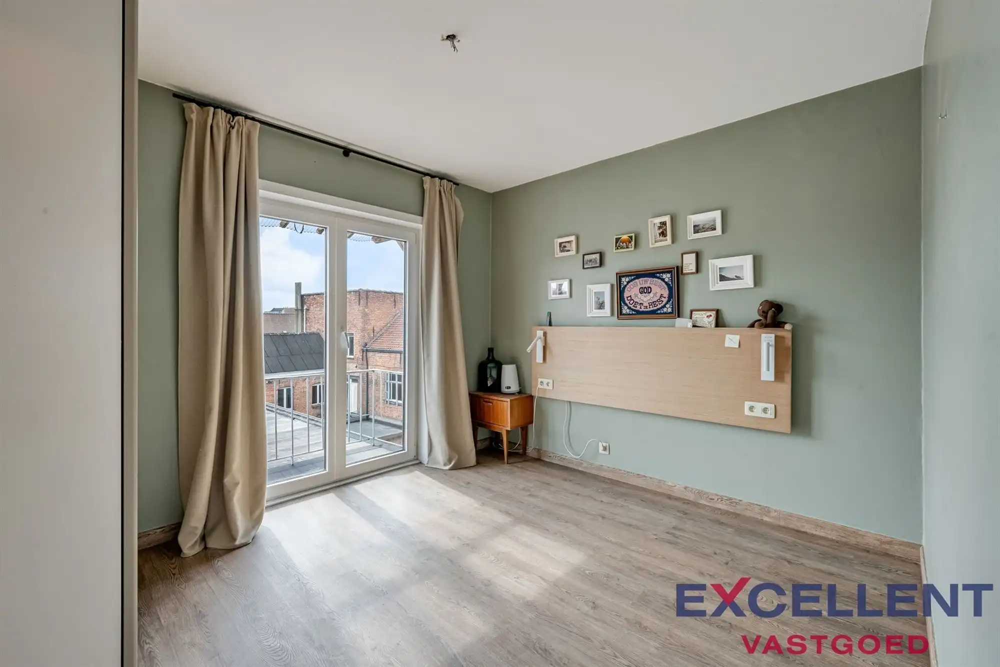 Centraal gelegen appartement te koop in Deinze foto 10