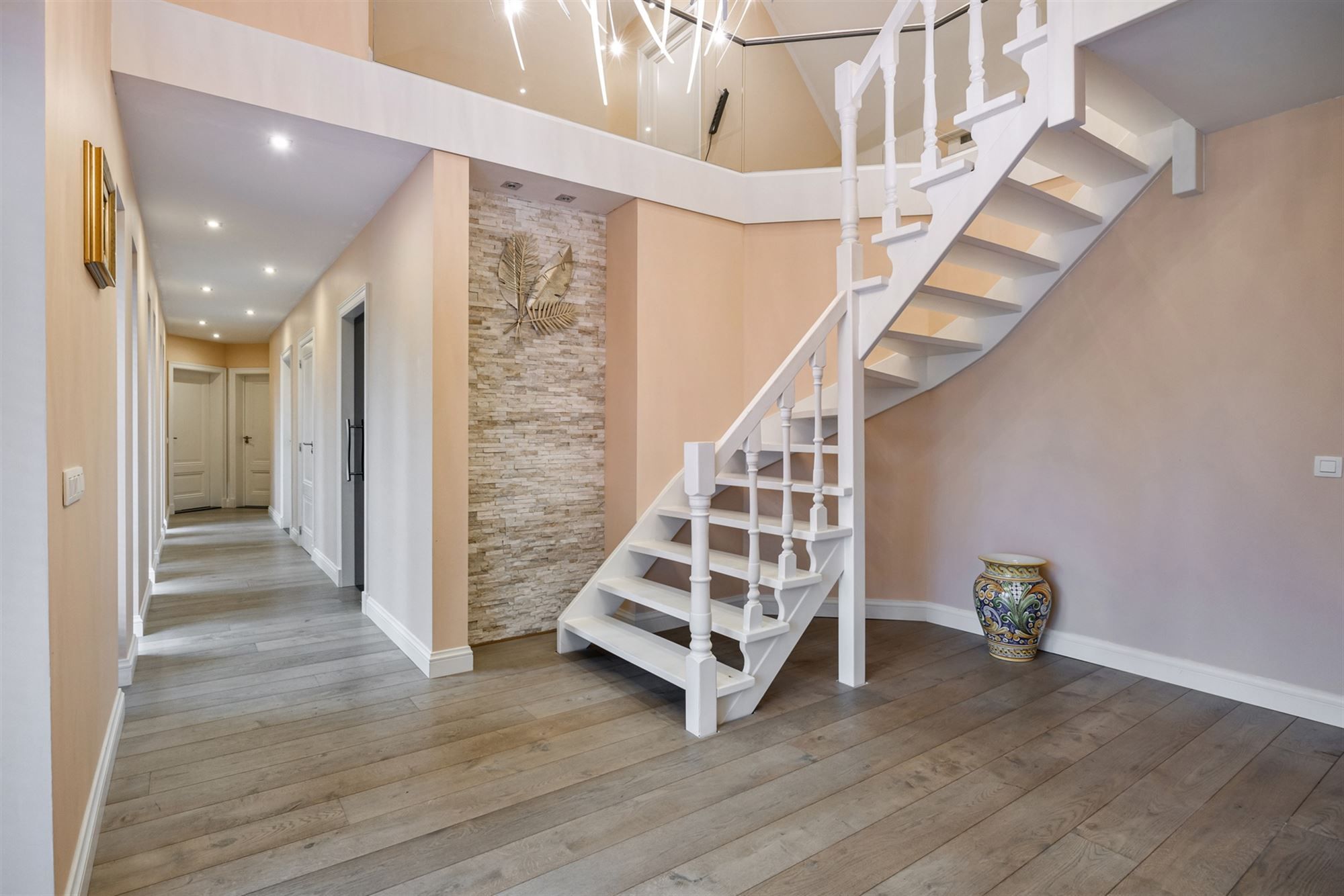 Bij NL grens residentiële villa met zwembad op 1.770 m²  foto 5