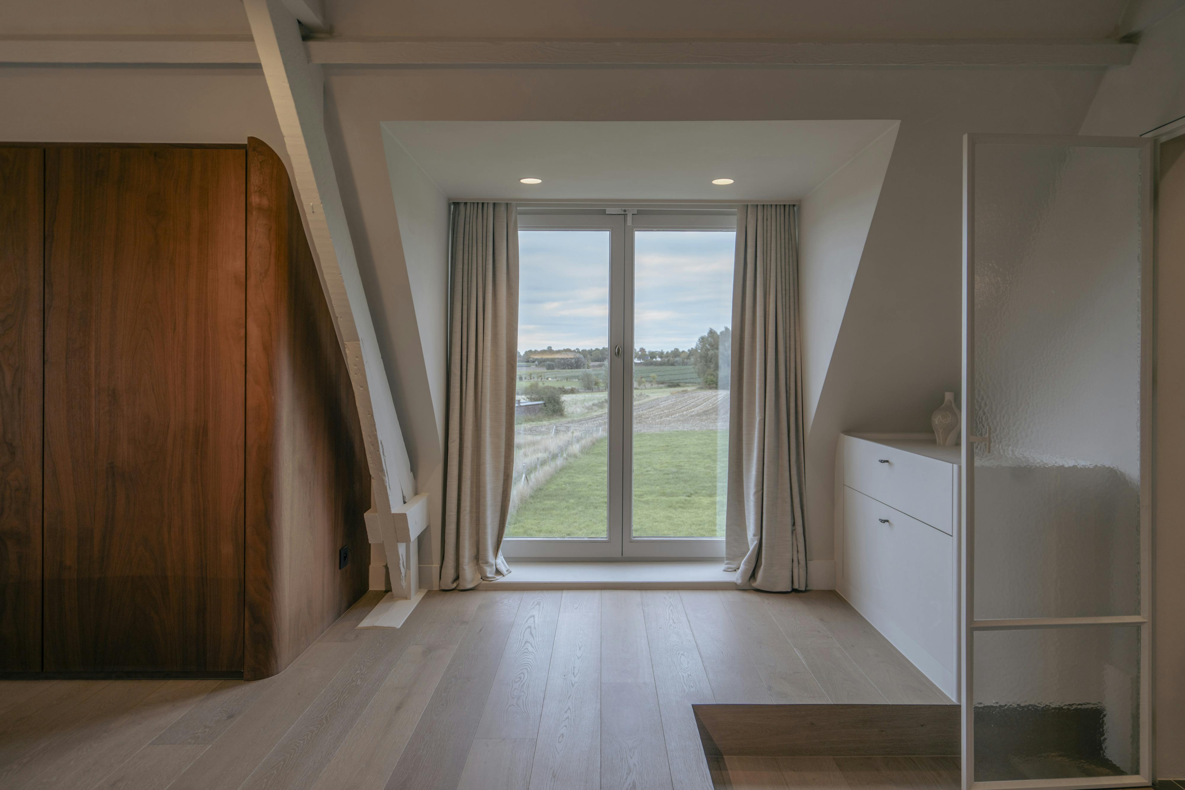 Exclusieve villa met weids uitzicht te Kortrijk foto 21